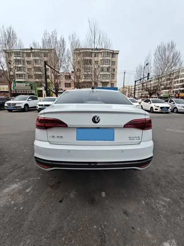 2023 Volkswagen Bora 1.2T 116HP L4 7DCT,autocango,china used car exporter,china ev exporter,chinese used car exporter,chinese used ev exporter