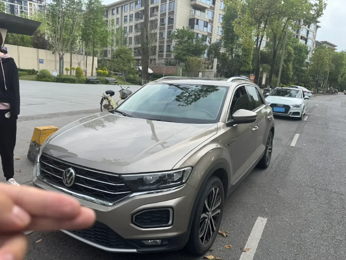 2018 Borgward BX7 2.0T 224HP L4 6AT,autocango,china used car exporter,china ev exporter,chinese used car exporter,chinese used ev exporter