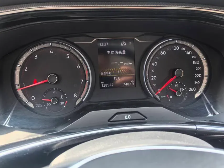 2019 Jeep Cherokee 2.0T 234HP L4 9AT,autocango,china used car exporter,china ev exporter,chinese used car exporter,chinese used ev exporter