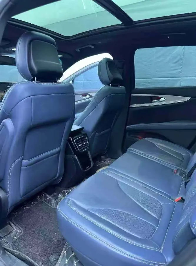 2021 Lincoln Nautilus 2.0T 245HP L4 8AT,autocango,china used car exporter,china ev exporter,chinese used car exporter,chinese used ev exporter