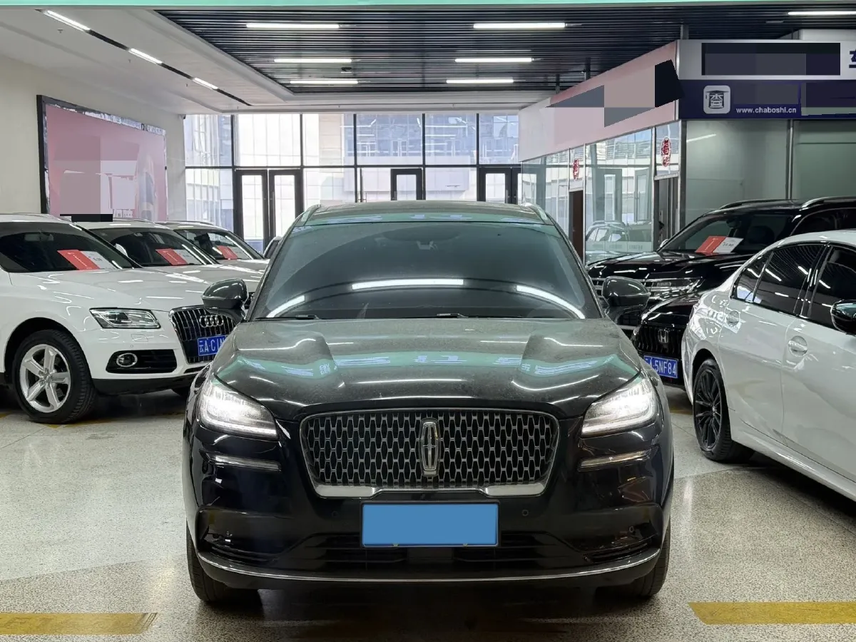 2022 Lincoln Corsair 2.0T 245HP L4 8AT,autocango,china used car exporter,china ev exporter,chinese used car exporter,chinese used ev exporter