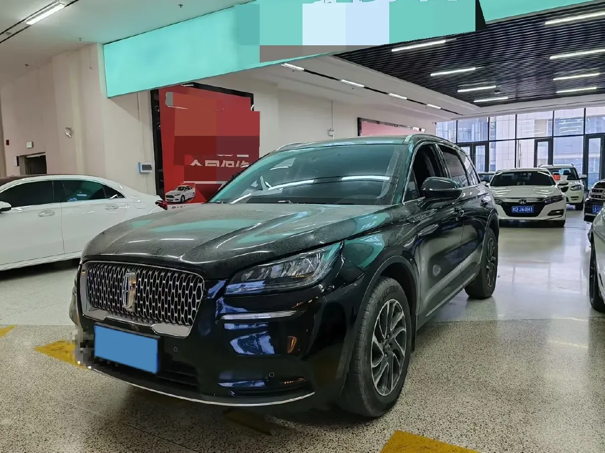 2022 Lincoln Corsair 2.0T 245HP L4 8AT,autocango,china used car exporter,china ev exporter,chinese used car exporter,chinese used ev exporter