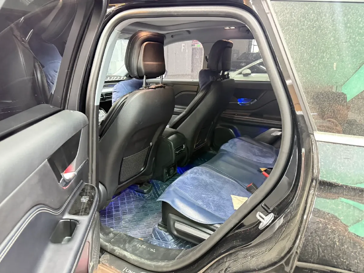 2022 Lincoln Corsair 2.0T 245HP L4 8AT,autocango,china used car exporter,china ev exporter,chinese used car exporter,chinese used ev exporter