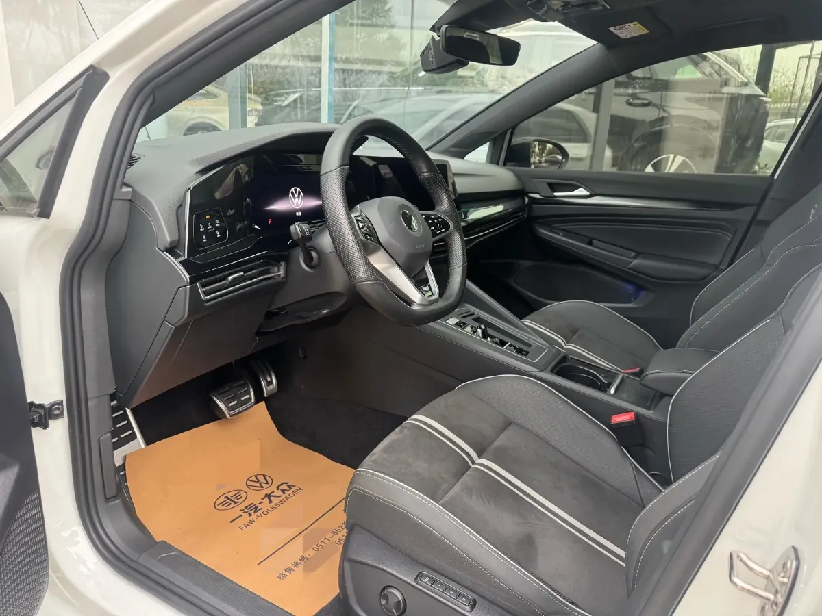 2023 Volkswagen Golf 1.4T 150HP L4 7DCT,autocango,china used car exporter,china ev exporter,chinese used car exporter,chinese used ev exporter