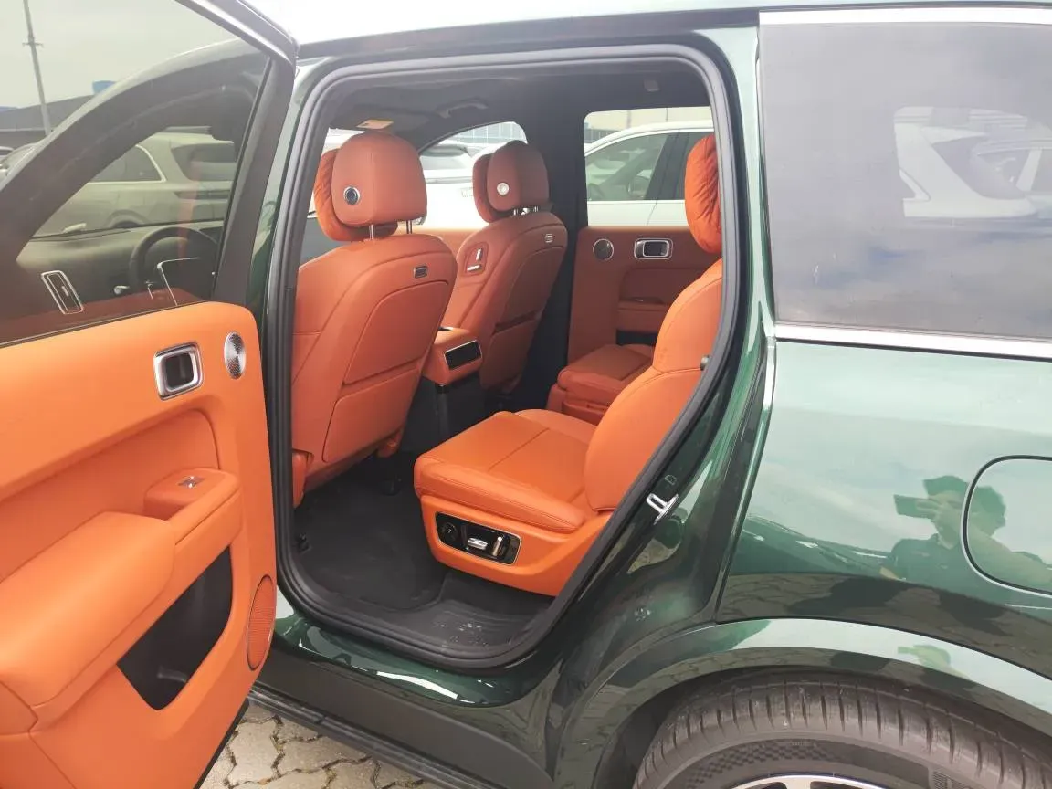 2025 Li L9 Range Extended 154HP REEV,autocango,china used car exporter,china ev exporter,chinese used car exporter,chinese used ev exporter