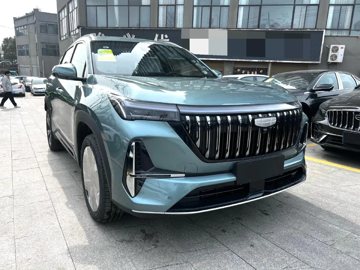 2025 Geely StarRay 1.5T 181HP L4 7DCT,autocango,china used car exporter,china ev exporter,chinese used car exporter,chinese used ev exporter