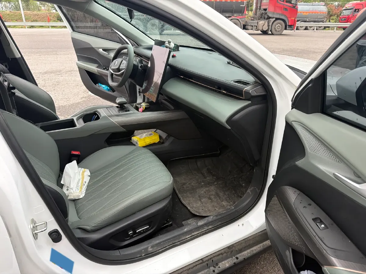 2023 Volkswagen Polo 1.5L 113HP L4 6AT,autocango,china used car exporter,china ev exporter,chinese used car exporter,chinese used ev exporter