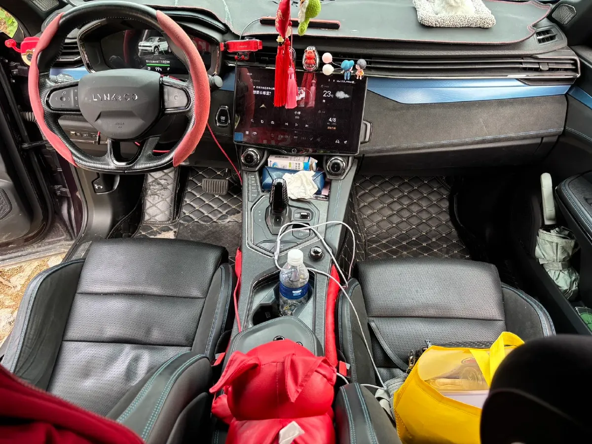 2021 Peugeot 508L 1.6T 200HP L4 8AT PHEV 12KWH,autocango,china used car exporter,china ev exporter,chinese used car exporter,chinese used ev exporter