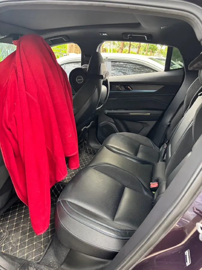 2021 Peugeot 508L 1.6T 200HP L4 8AT PHEV 12KWH,autocango,china used car exporter,china ev exporter,chinese used car exporter,chinese used ev exporter