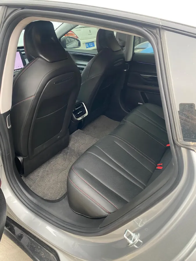 2022 Xpeng P7 BEV 60.2KWH,autocango,china used car exporter,china ev exporter,chinese used car exporter,chinese used ev exporter