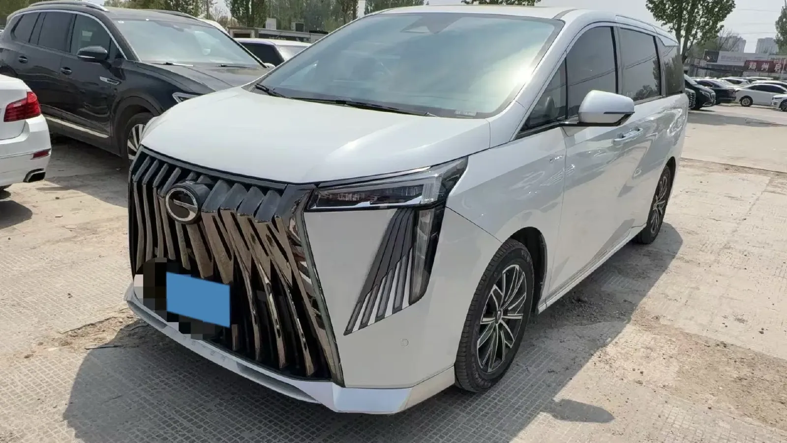 2024 GAC Trumpchi M8 2.0T 252HP L4 8AT,autocango,china used car exporter,china ev exporter,chinese used car exporter,chinese used ev exporter