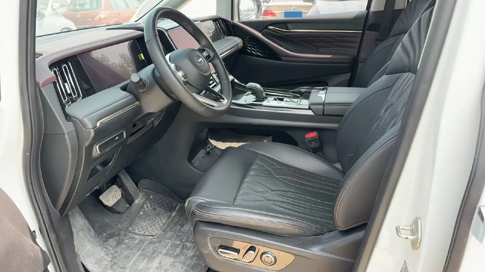 2024 GAC Trumpchi M8 2.0T 252HP L4 8AT,autocango,china used car exporter,china ev exporter,chinese used car exporter,chinese used ev exporter