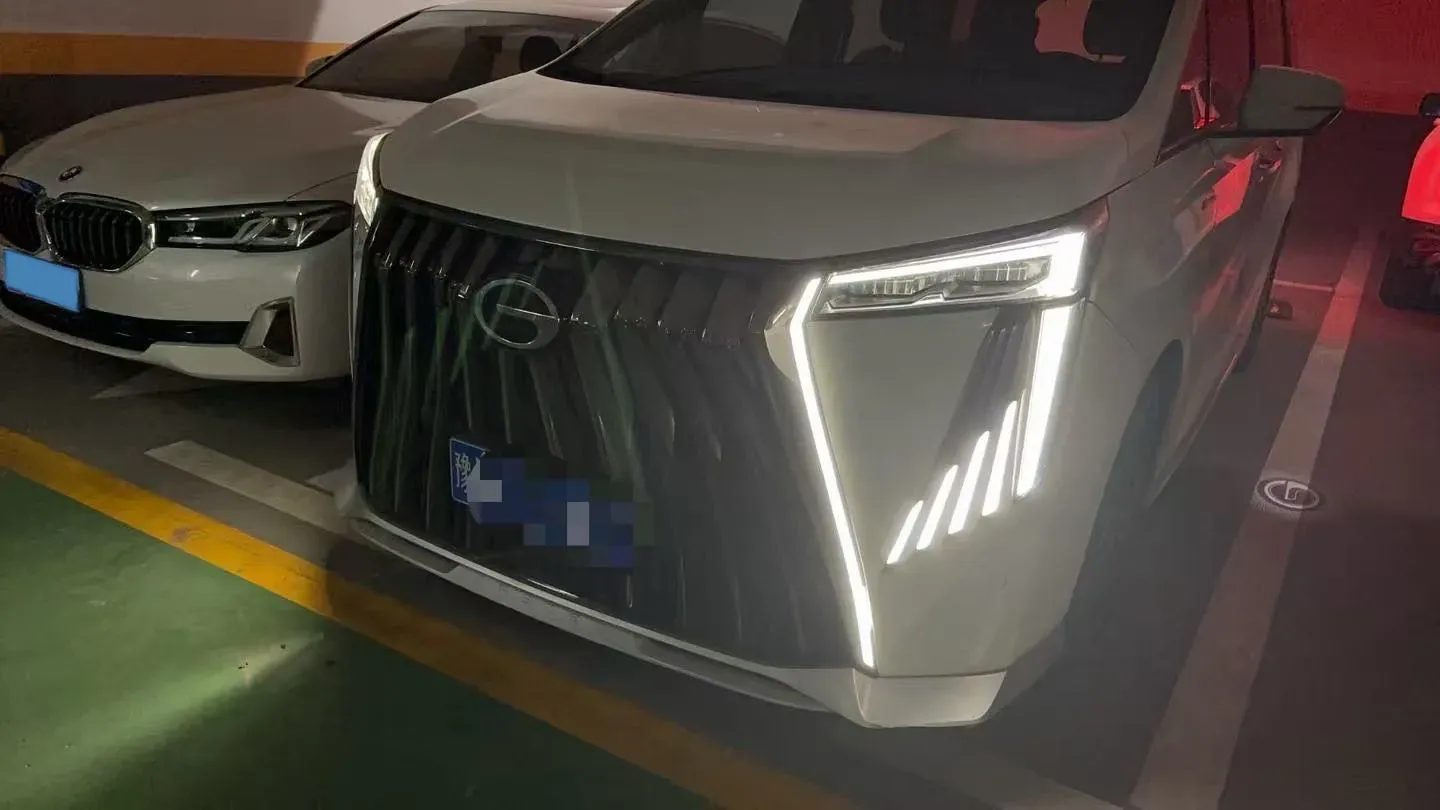 2024 GAC Trumpchi M8 2.0T 252HP L4 8AT,autocango,china used car exporter,china ev exporter,chinese used car exporter,chinese used ev exporter