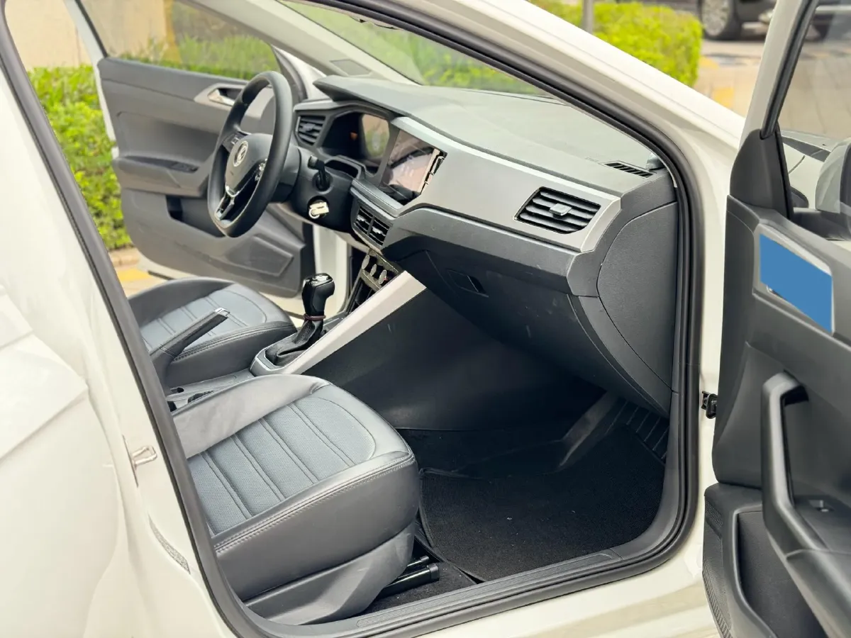 2023 Volkswagen Polo 1.5L 110HP L4 6AT,autocango,china used car exporter,china ev exporter,chinese used car exporter,chinese used ev exporter