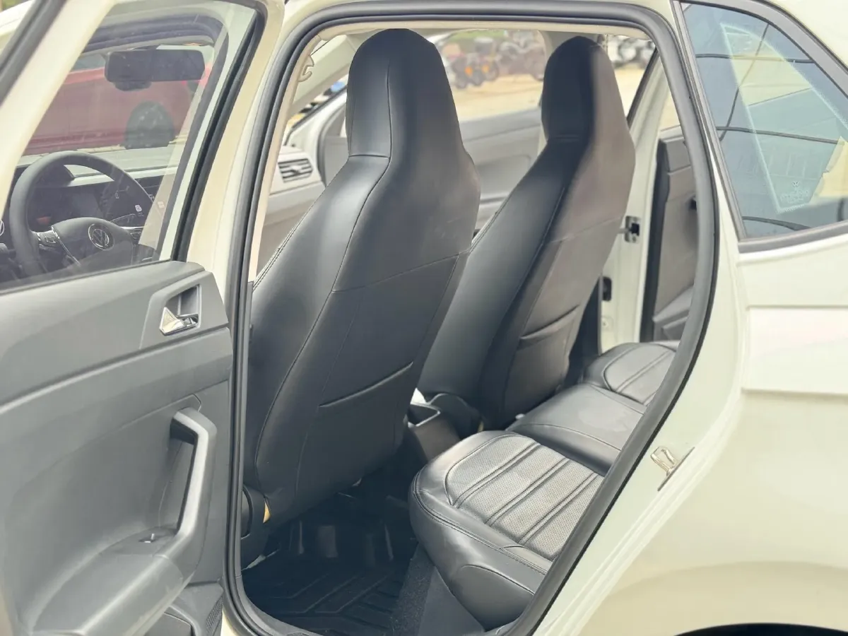 2023 Volkswagen Polo 1.5L 110HP L4 6AT,autocango,china used car exporter,china ev exporter,chinese used car exporter,chinese used ev exporter