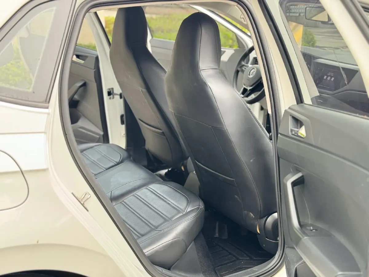 2023 Volkswagen Polo 1.5L 110HP L4 6AT,autocango,china used car exporter,china ev exporter,chinese used car exporter,chinese used ev exporter