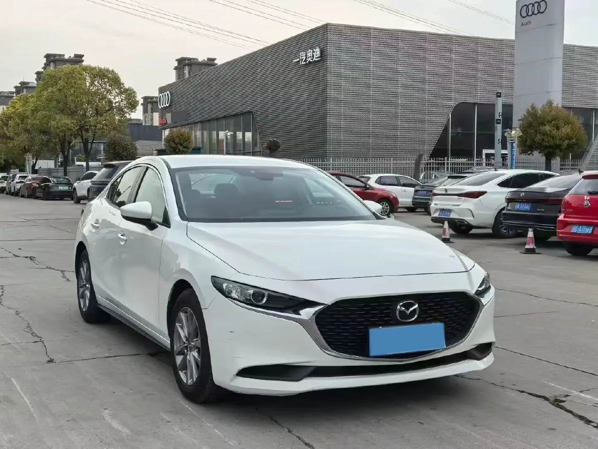 2020 Mazda 3 Axela 1.5L 117HP L4 6AT,autocango,china used car exporter,china ev exporter,chinese used car exporter,chinese used ev exporter