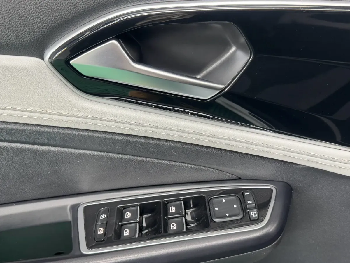 2023 Jetta VS7 1.4T 150HP L4 6AT,autocango,china used car exporter,china ev exporter,chinese used car exporter,chinese used ev exporter