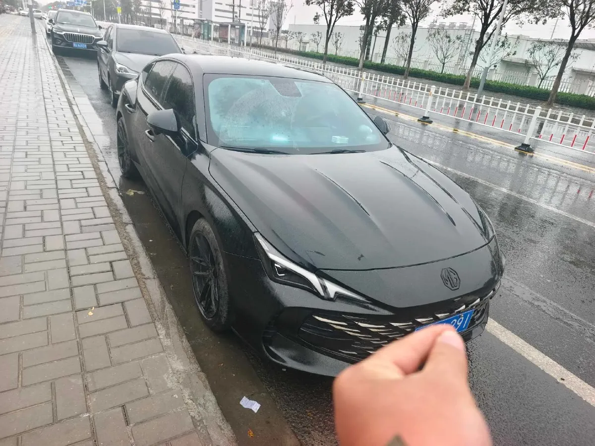 2023 MG 7 1.5T 188HP L4 7DCT,autocango,china used car exporter,china ev exporter,chinese used car exporter,chinese used ev exporter