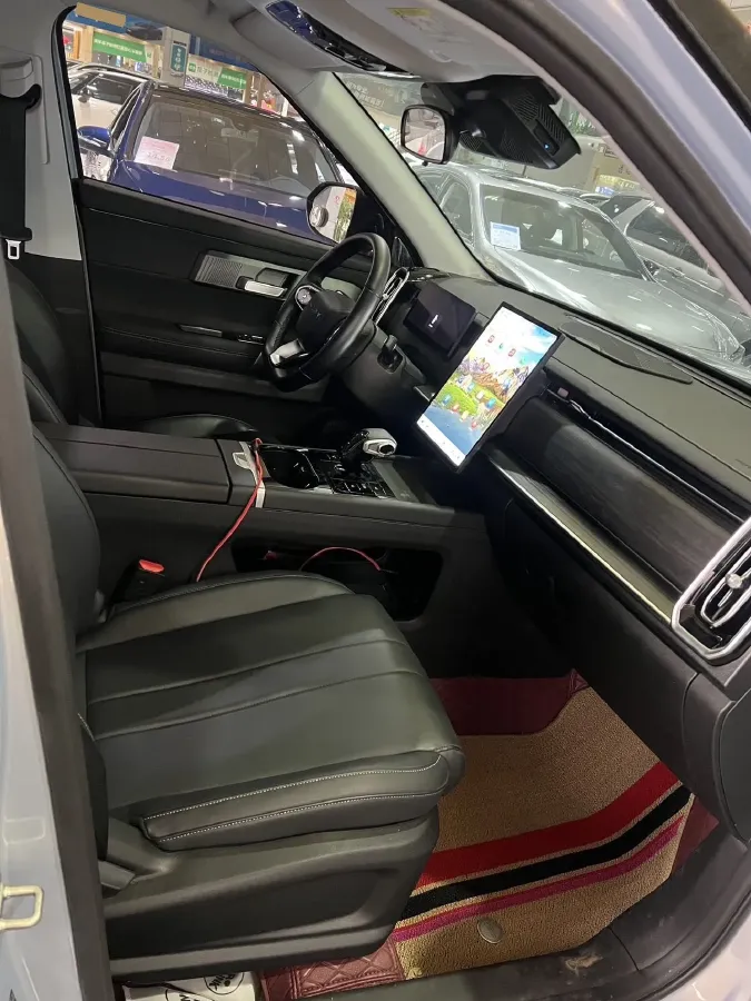 2025 Chery Tiggo 7 1.6T 197HP L4 7DCT,autocango,china used car exporter,china ev exporter,chinese used car exporter,chinese used ev exporter