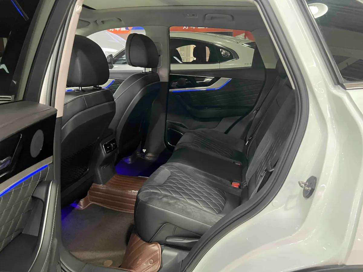 2019 HongQi HS5 2.0T 224HP L4 6AT,autocango,china used car exporter,china ev exporter,chinese used car exporter,chinese used ev exporter