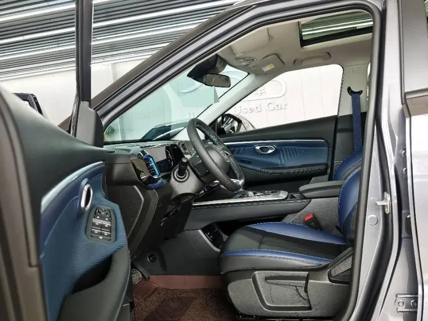 2025 GAC Trumpchi GS3 1.5T 177HP L4 7DCT,autocango,china used car exporter,china ev exporter,chinese used car exporter,chinese used ev exporter