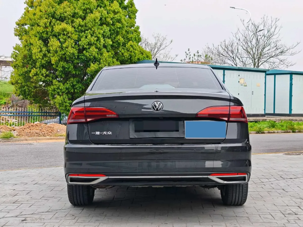 2020 Volkswagen Bora 1.5L 113HP L4 6AT,autocango,china used car exporter,china ev exporter,chinese used car exporter,chinese used ev exporter