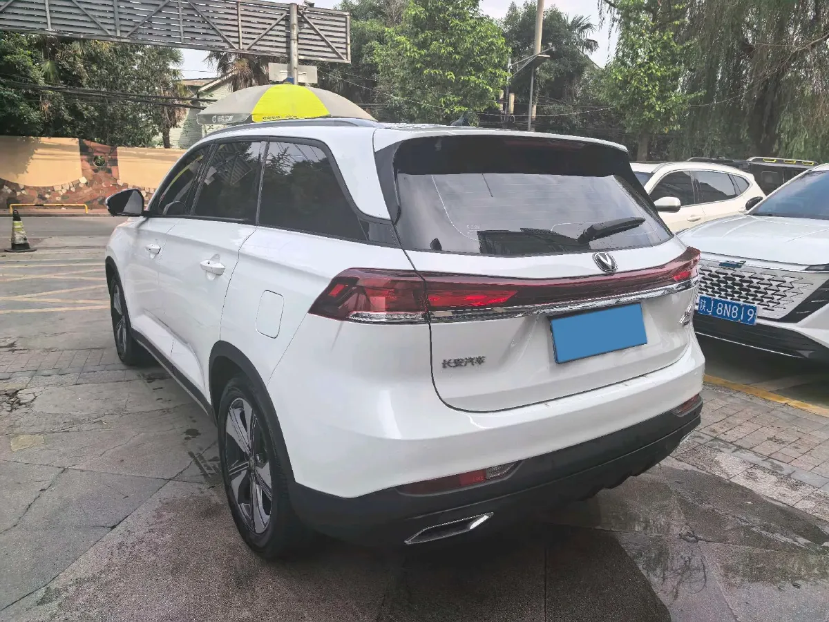 2024 ChangAn X7 PLUS 1.5T 188HP L4 7DCT,autocango,china used car exporter,china ev exporter,chinese used car exporter,chinese used ev exporter