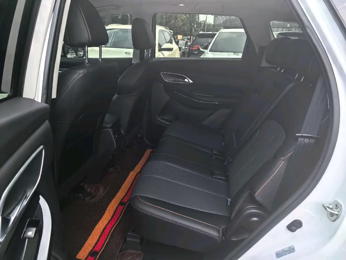 2024 ChangAn X7 PLUS 1.5T 188HP L4 7DCT,autocango,china used car exporter,china ev exporter,chinese used car exporter,chinese used ev exporter