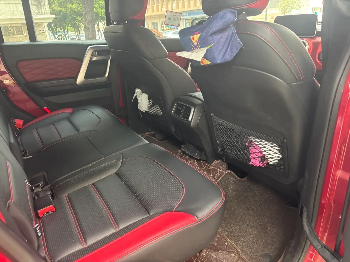 2020 Beijing BJ40 2.0T 224HP L4 8AT,autocango,china used car exporter,china ev exporter,chinese used car exporter,chinese used ev exporter