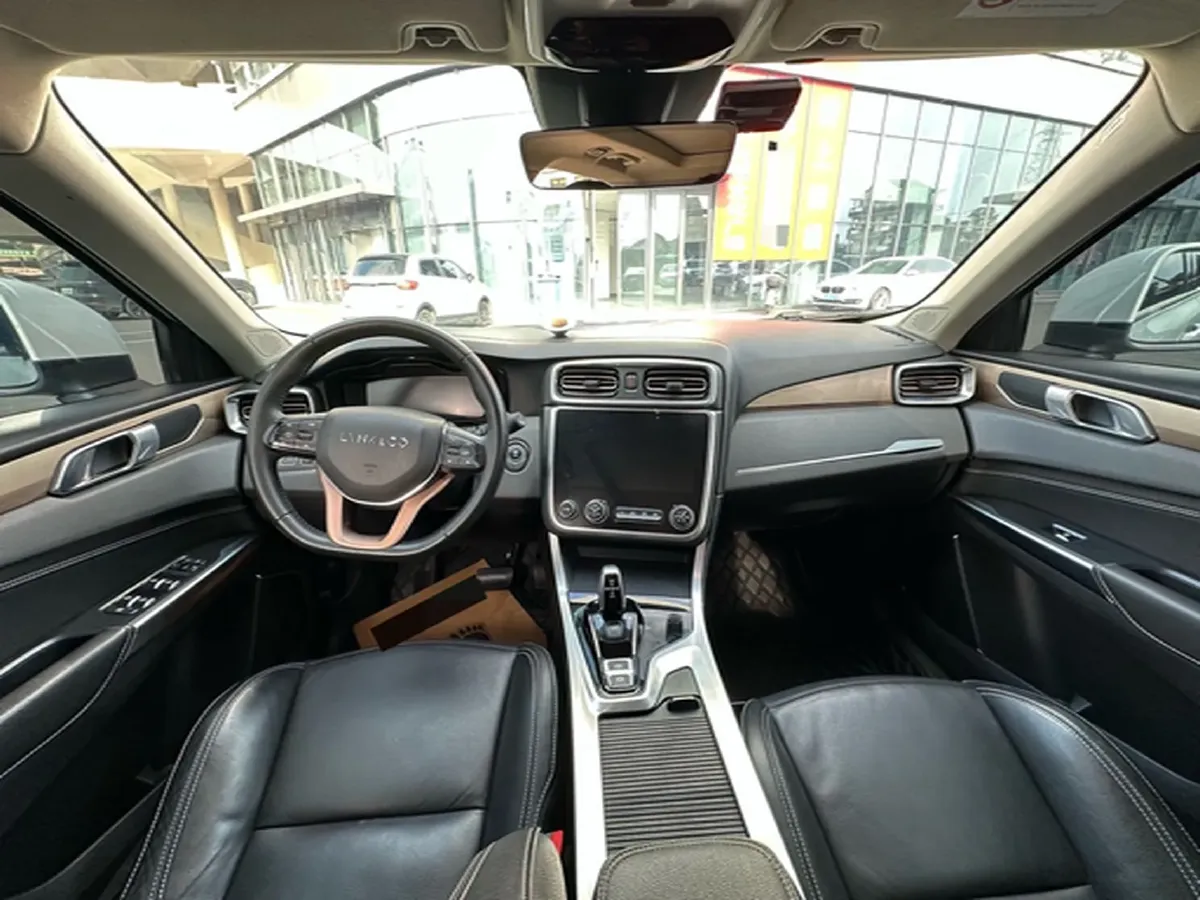 2018 Foton Tunland 2.0T 218HP L4 6AT,autocango,china used car exporter,china ev exporter,chinese used car exporter,chinese used ev exporter