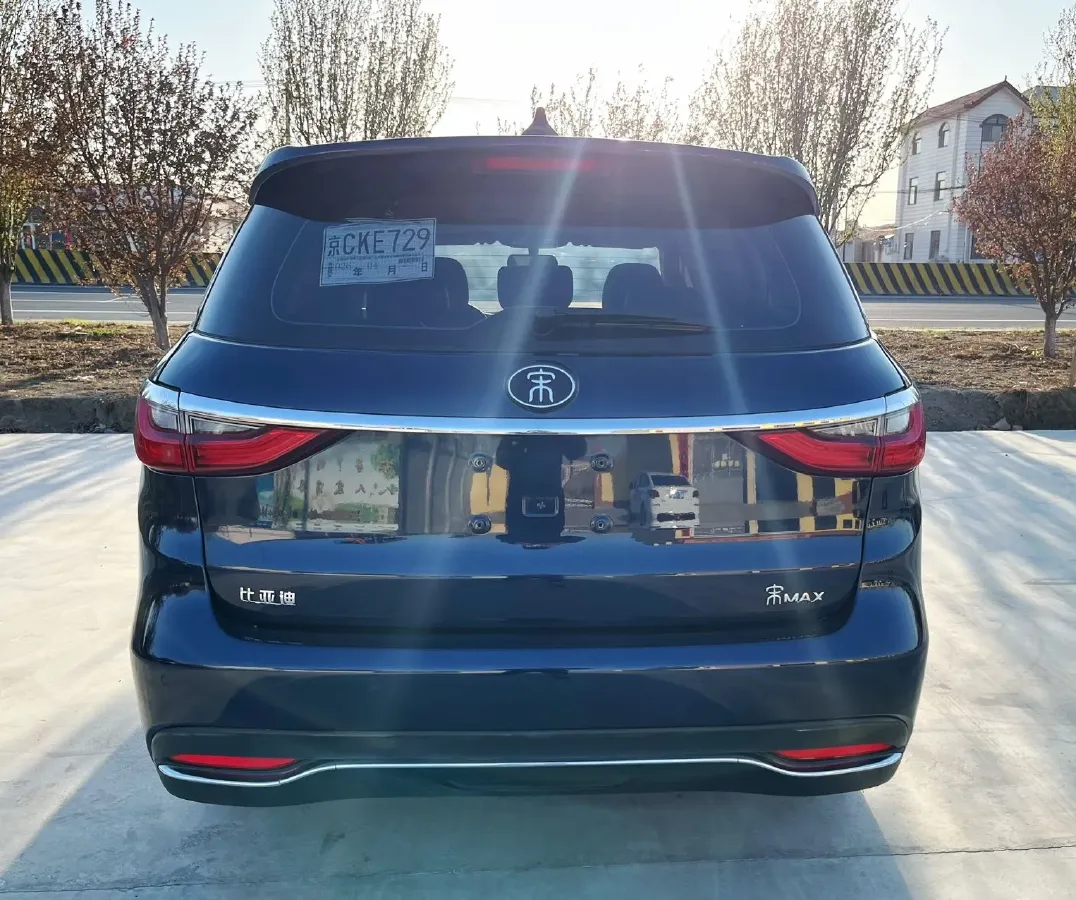 2018 BYD Song MAX 1.5T 154HP L4 6DCT,autocango,china used car exporter,china ev exporter,chinese used car exporter,chinese used ev exporter