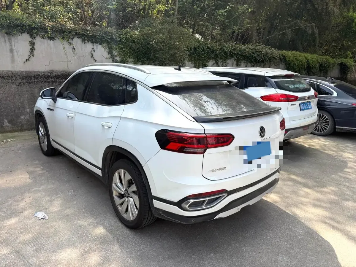 2020 Volkswagen Tayron X 2.0T 186HP L4 7DCT,autocango,china used car exporter,china ev exporter,chinese used car exporter,chinese used ev exporter