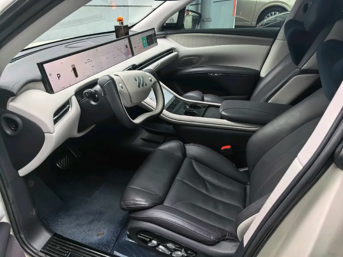 2023 IM LS7 BEV 90KWH,autocango,china used car exporter,china ev exporter,chinese used car exporter,chinese used ev exporter