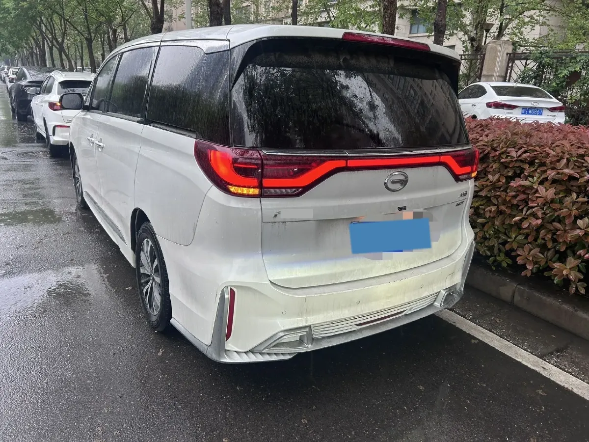 2023 GAC Trumpchi M8 2.0T 252HP L4 8AT,autocango,china used car exporter,china ev exporter,chinese used car exporter,chinese used ev exporter
