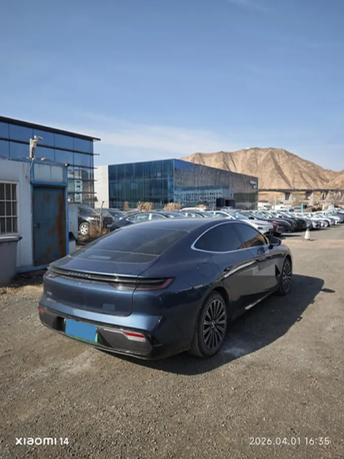 2025 Geely Galaxy Starshine 8 1.5T 163HP L4 3DHT PHEV 27.69KWH,autocango,china used car exporter,china ev exporter,chinese used car exporter,chinese used ev exporter