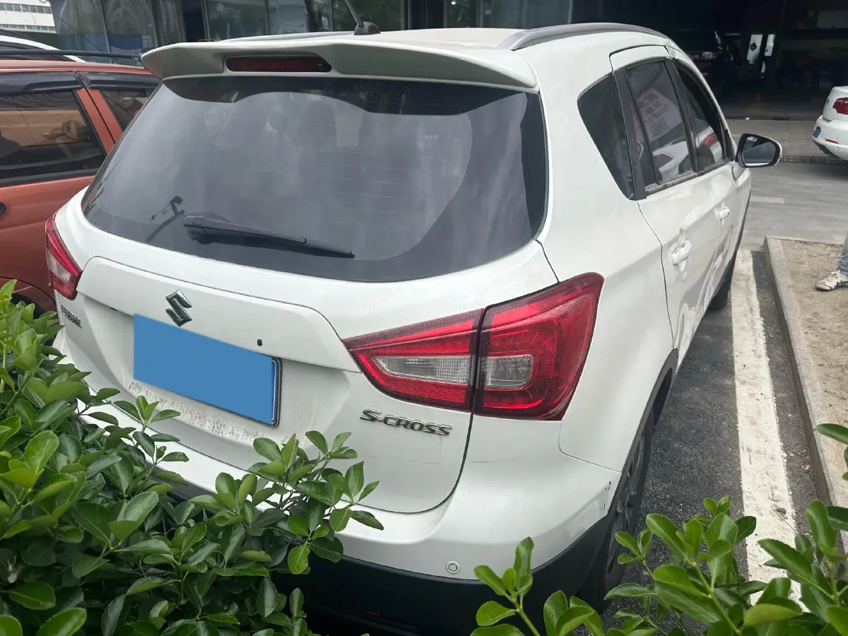 2017 Suzuki SX4 S-Cross 1.6L 122HP L4 CVT,autocango,china used car exporter,china ev exporter,chinese used car exporter,chinese used ev exporter