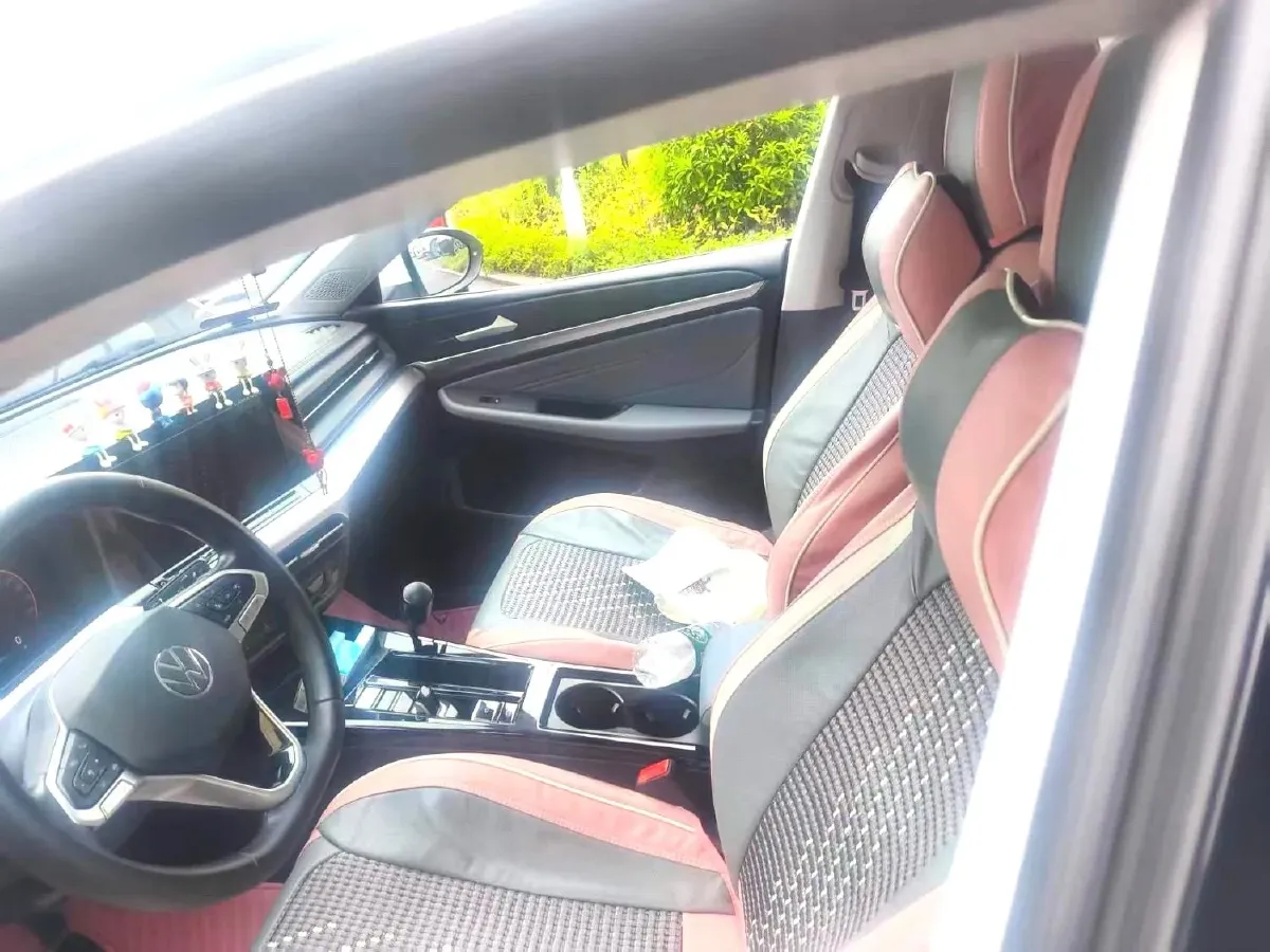 2022 Volkswagen Lavida 1.4T 150HP L4 7DCT,autocango,china used car exporter,china ev exporter,chinese used car exporter,chinese used ev exporter