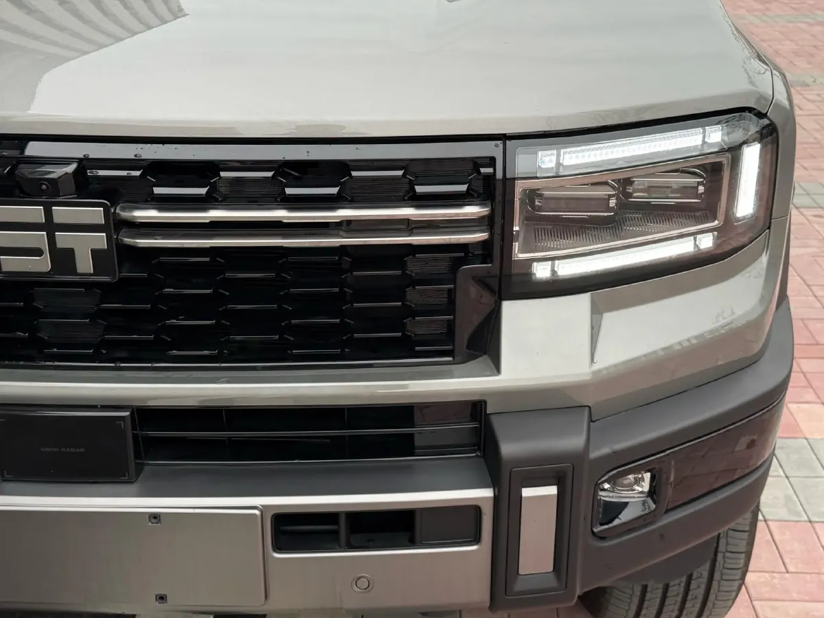 2025 Jetour Zongheng G700 2.0T 211HP L4 2DHT PHEV,autocango,china used car exporter,china ev exporter,chinese used car exporter,chinese used ev exporter