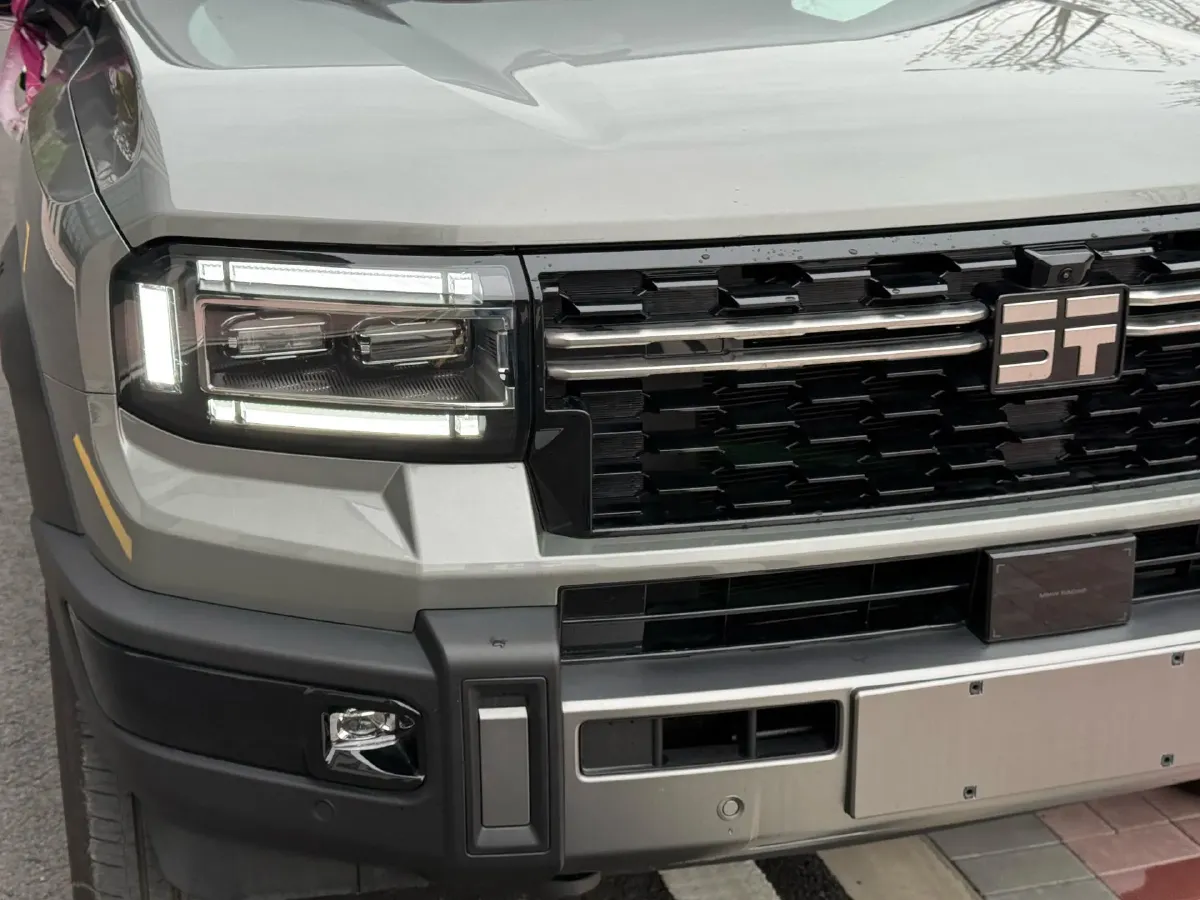 2025 Jetour Zongheng G700 2.0T 211HP L4 2DHT PHEV,autocango,china used car exporter,china ev exporter,chinese used car exporter,chinese used ev exporter