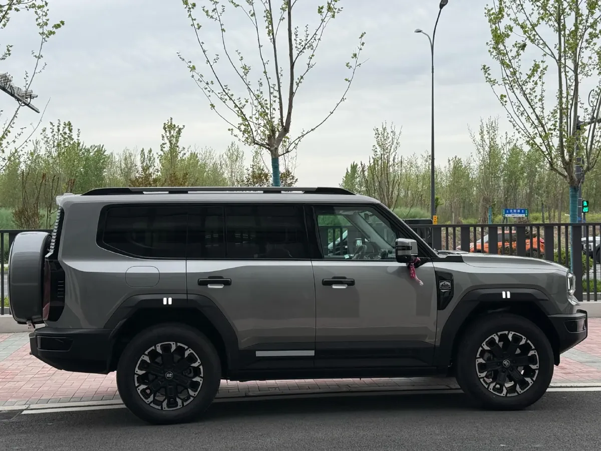 2025 Jetour Zongheng G700 2.0T 211HP L4 2DHT PHEV,autocango,china used car exporter,china ev exporter,chinese used car exporter,chinese used ev exporter