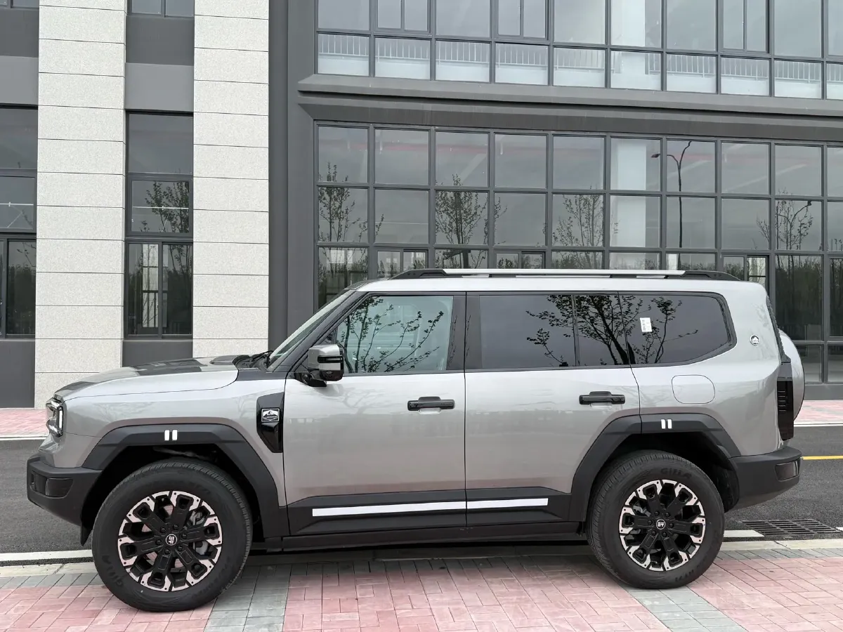 2025 Jetour Zongheng G700 2.0T 211HP L4 2DHT PHEV,autocango,china used car exporter,china ev exporter,chinese used car exporter,chinese used ev exporter