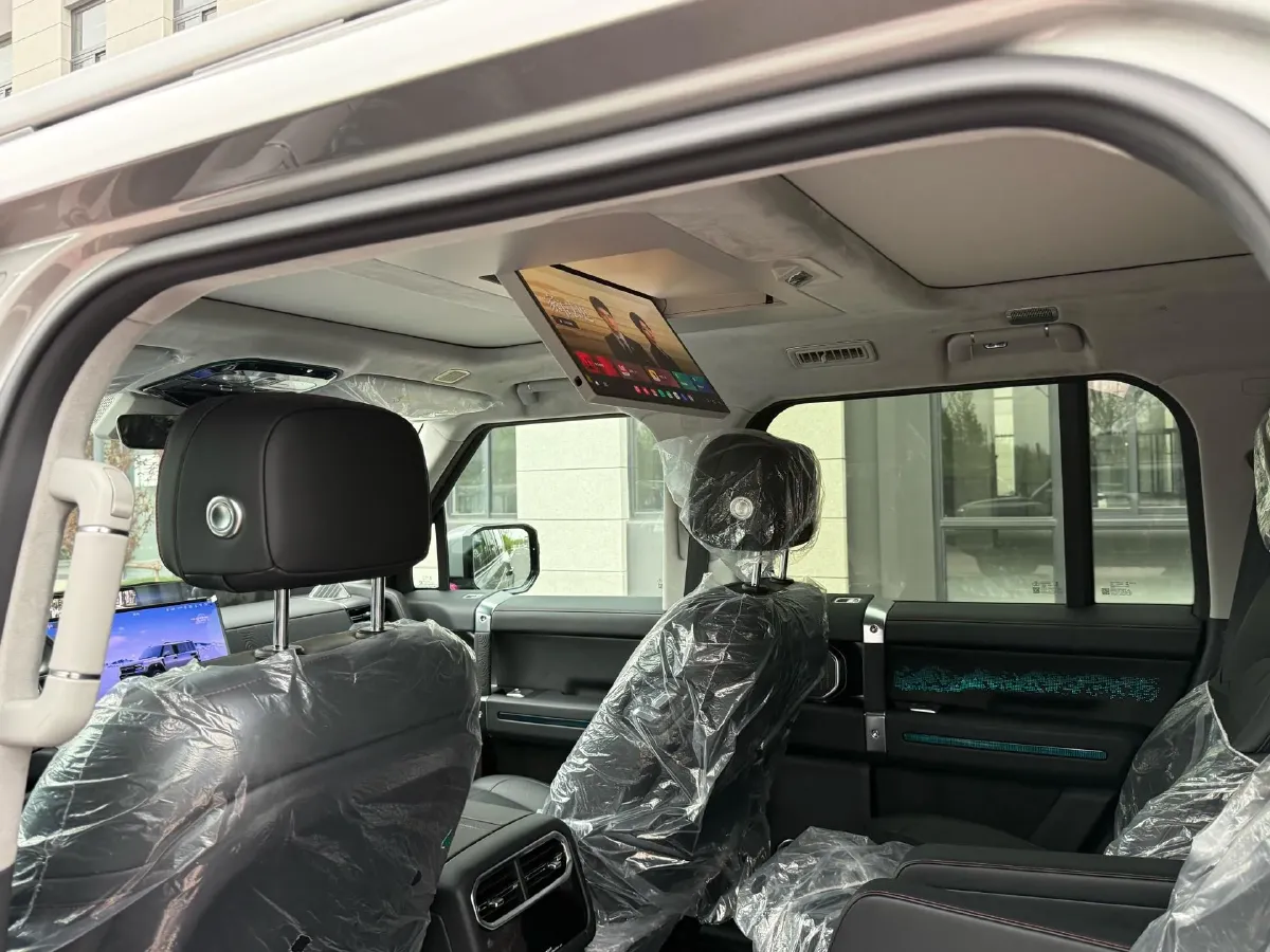 2025 Jetour Zongheng G700 2.0T 211HP L4 2DHT PHEV,autocango,china used car exporter,china ev exporter,chinese used car exporter,chinese used ev exporter