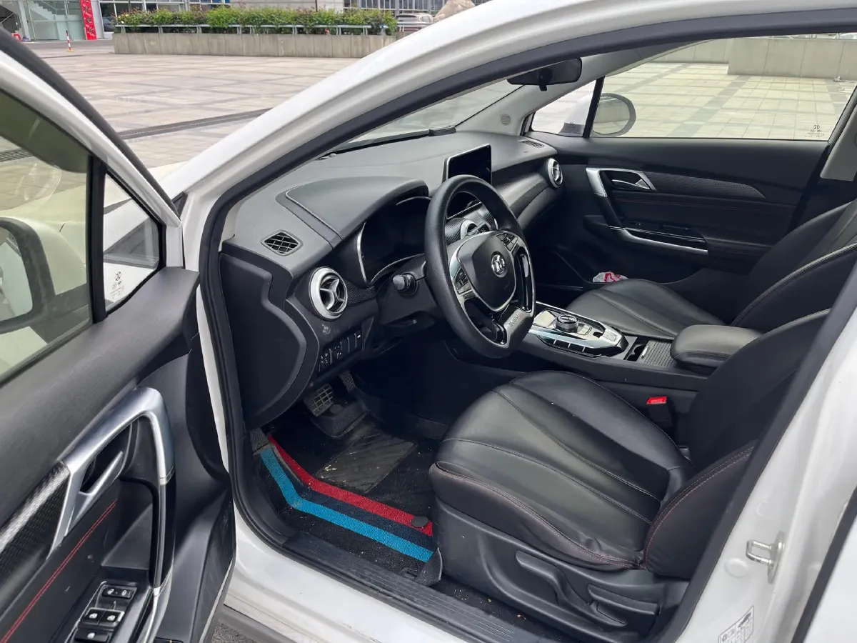 2018 BeiJing Auto EU5 BEV 53.66KWH,autocango,china used car exporter,china ev exporter,chinese used car exporter,chinese used ev exporter