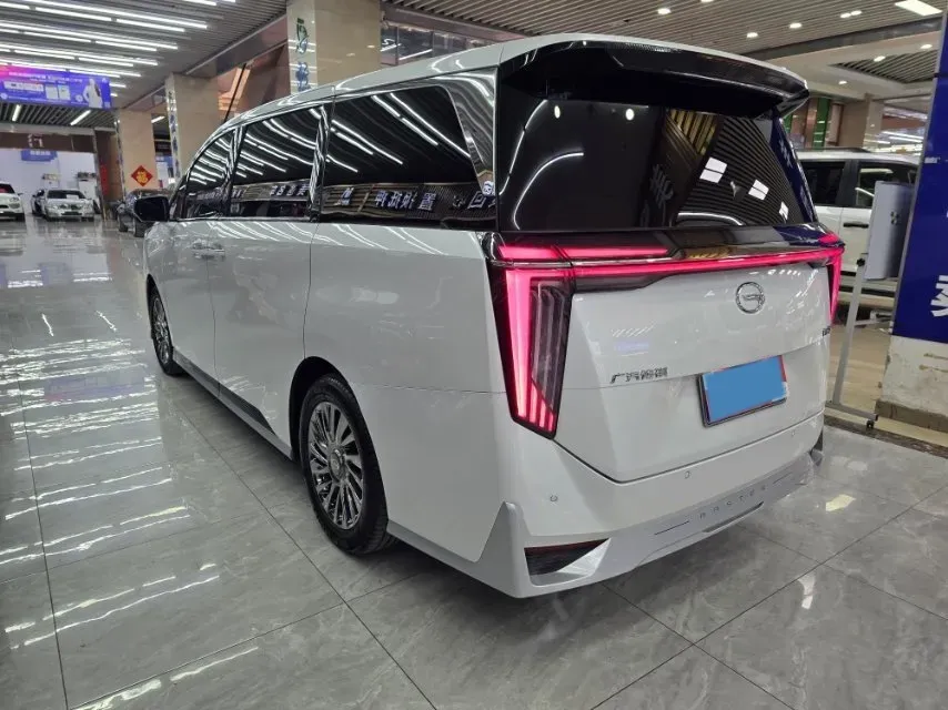 2024 GAC Trumpchi M8 2.0T 252HP L4 8AT,autocango,china used car exporter,china ev exporter,chinese used car exporter,chinese used ev exporter