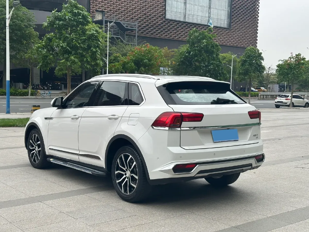 2017 Zotye Damy X7 2.0T 190HP L4 6DCT,autocango,china used car exporter,china ev exporter,chinese used car exporter,chinese used ev exporter