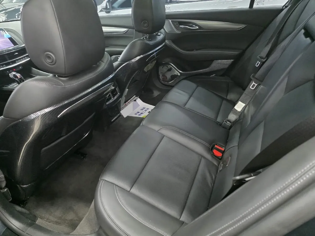 2021 Cadillac CT5 2.0T 237HP L4 10AT,autocango,china used car exporter,china ev exporter,chinese used car exporter,chinese used ev exporter