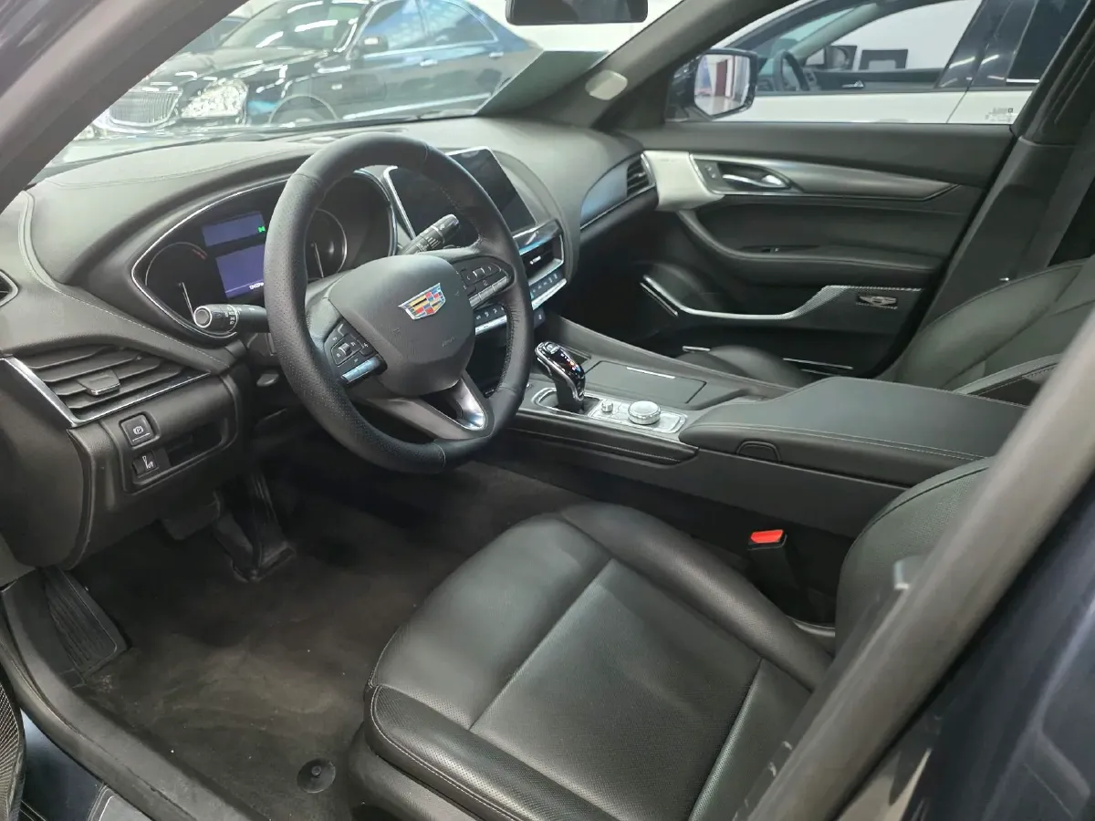 2021 Cadillac CT5 2.0T 237HP L4 10AT,autocango,china used car exporter,china ev exporter,chinese used car exporter,chinese used ev exporter