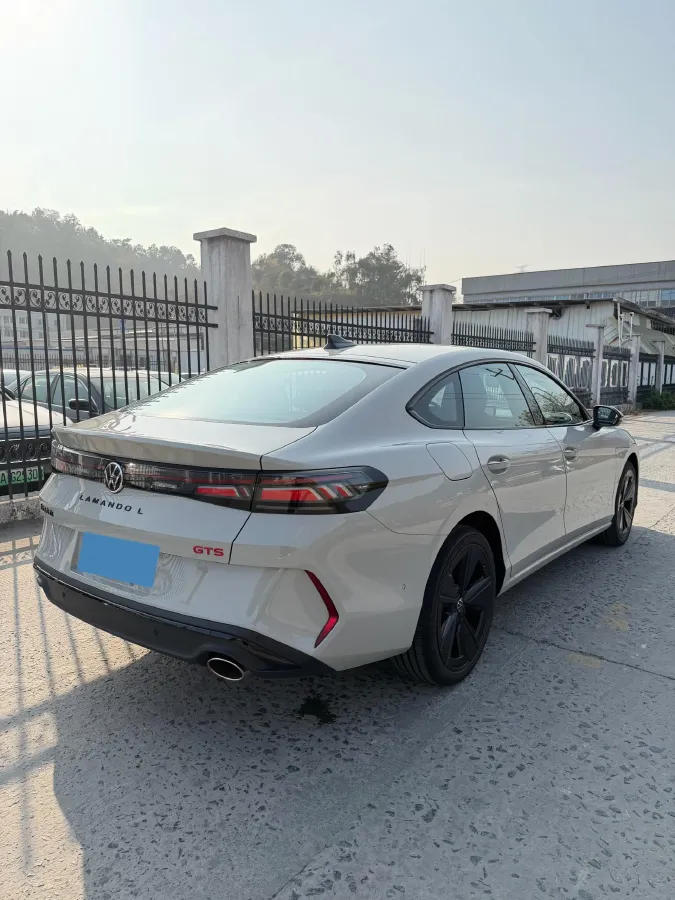 2026 Volkswagen Lamando 2.0T 220HP L4 7DCT,autocango,china used car exporter,china ev exporter,chinese used car exporter,chinese used ev exporter