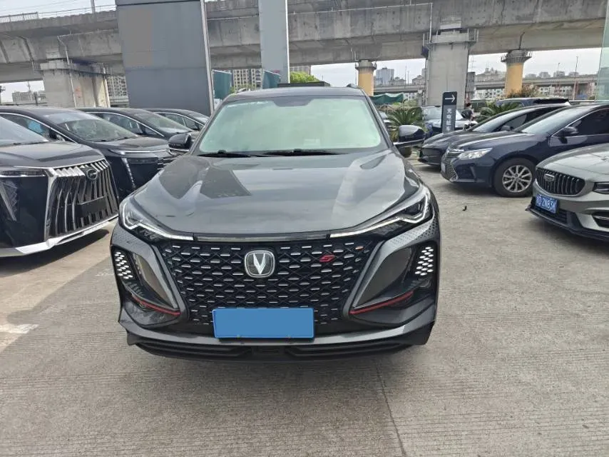 2021 ChangAn CS75 Plus 1.5T 178HP L4 6AT,autocango,china used car exporter,china ev exporter,chinese used car exporter,chinese used ev exporter